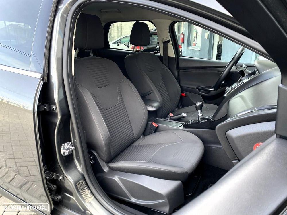 Ford Focus SW 1.5 TDCi Titanium - 5