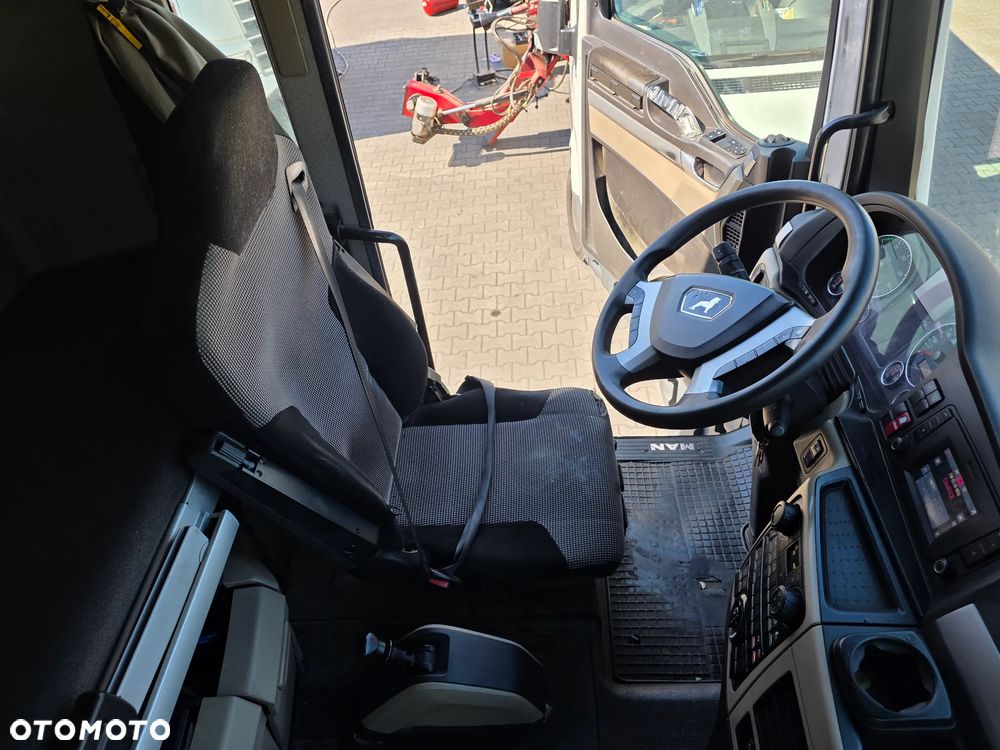 MAN TGX - 14