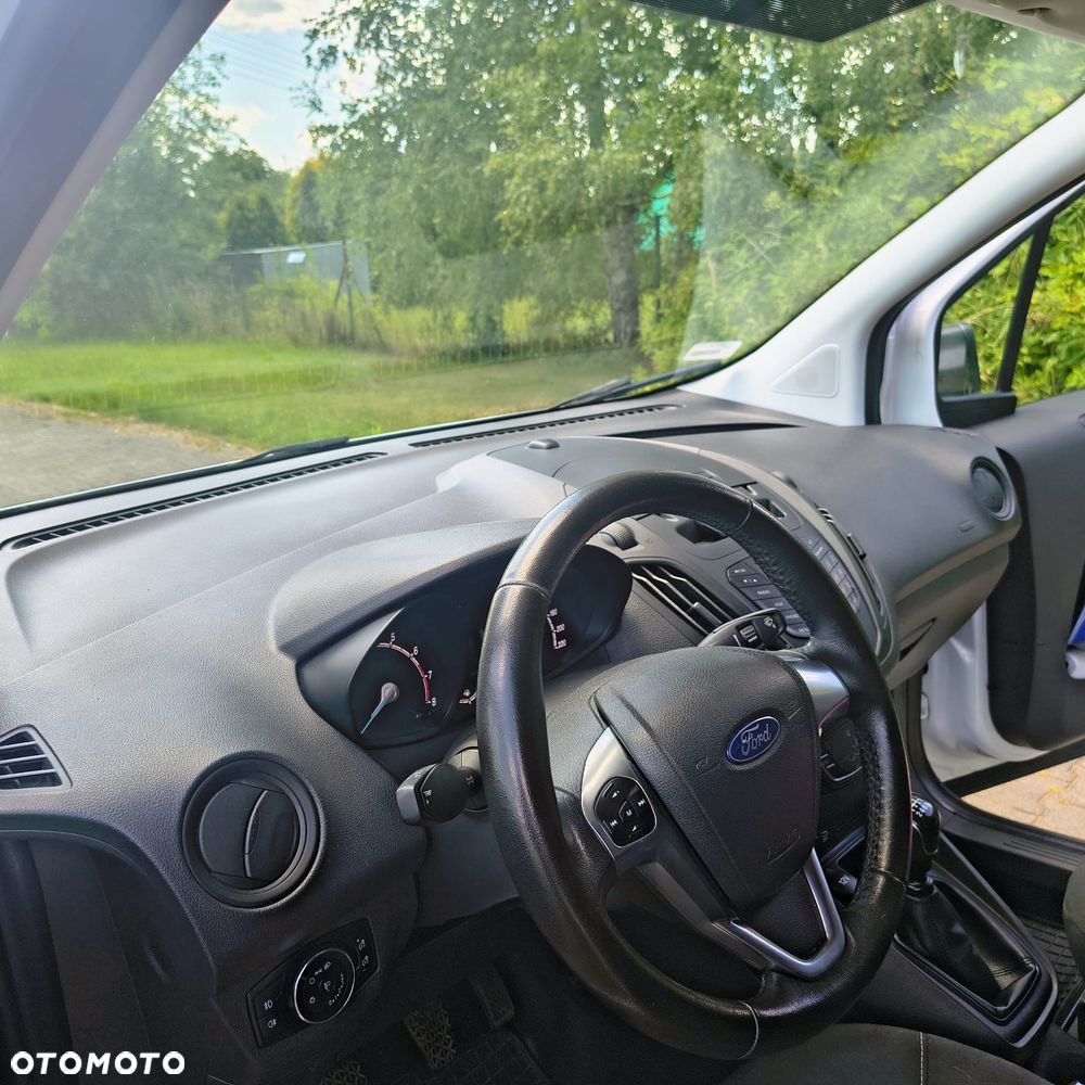 Ford TRANSIT COURIER - 10