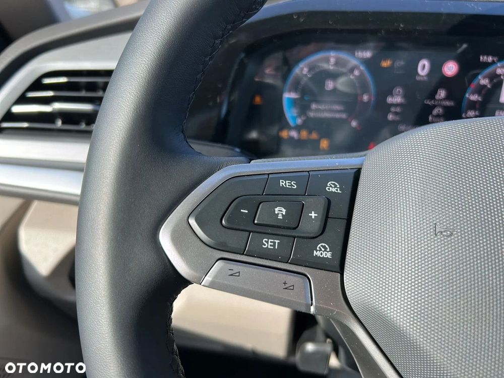 Volkswagen California - 17