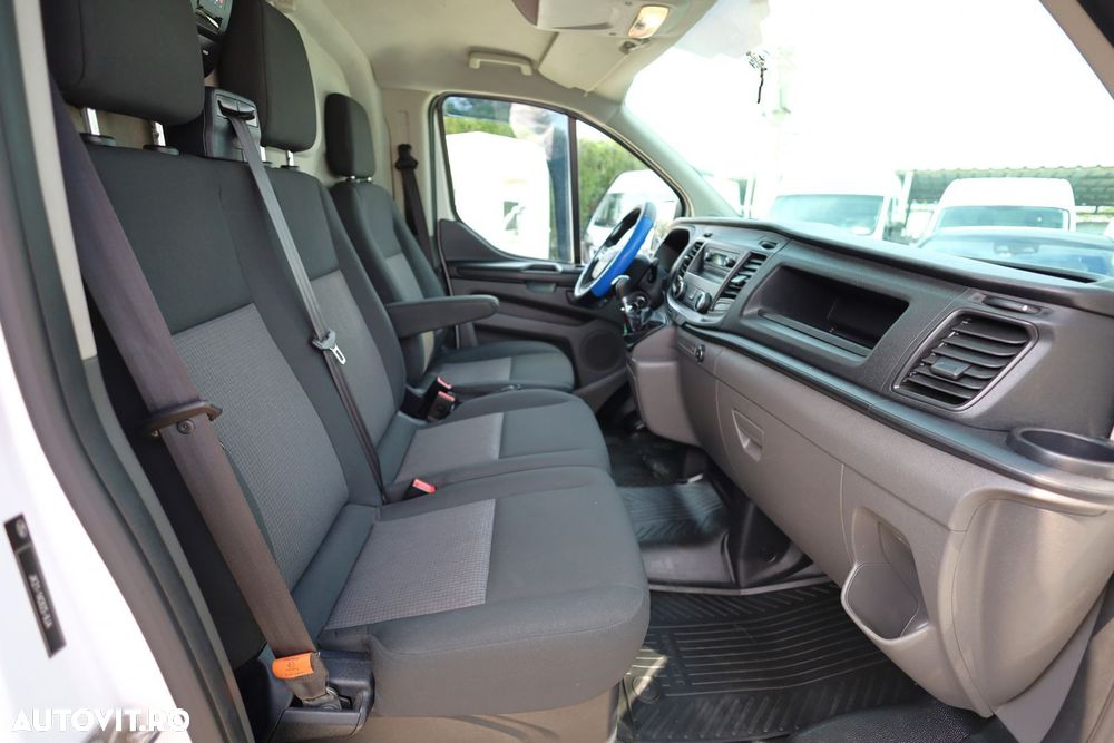 Ford Transit Custom - 14