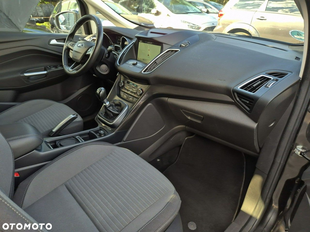 Ford Grand C-MAX 1.5 EcoBoost Start-Stopp-System Titanium - 26