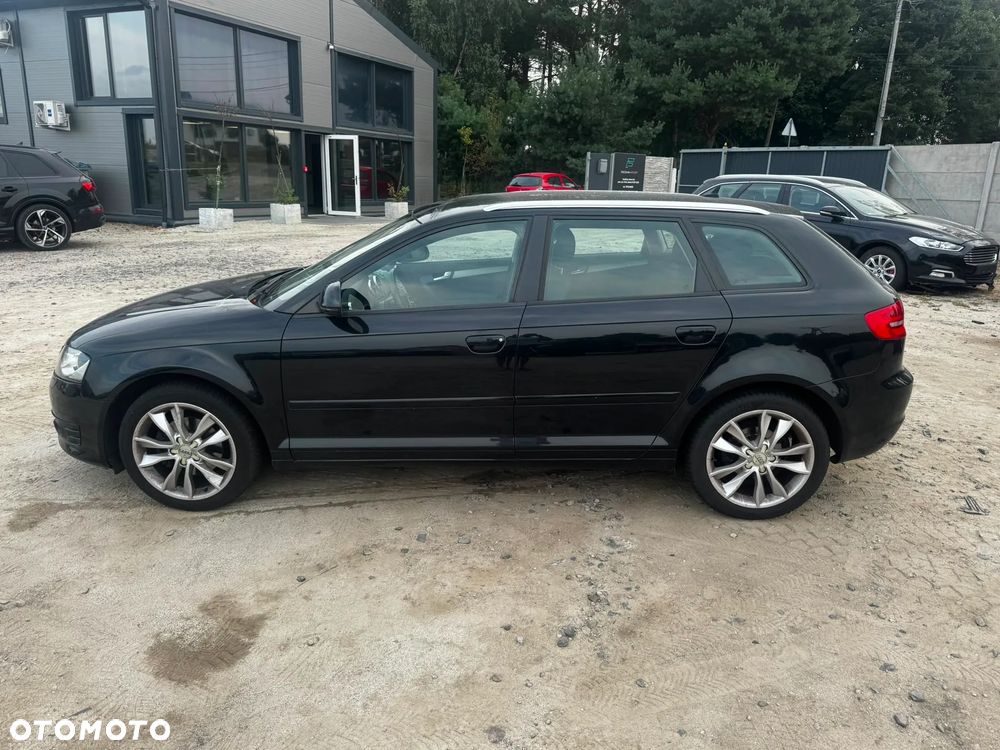 Audi A3 Sportback 1.8 TFSI Attraction S tronic - 8