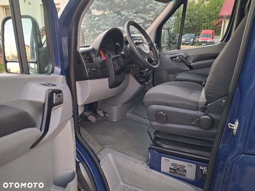 Volkswagen Crafter - 13