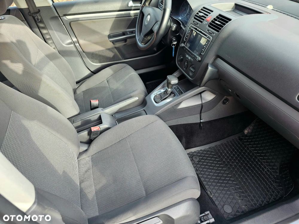 Volkswagen Golf Variant 1.9 TDI DPF DSG Comfortline - 18