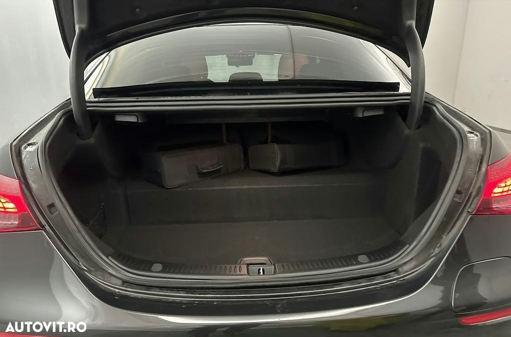 Mercedes-Benz E 300 d 9G-TRONIC AMG Line - 9