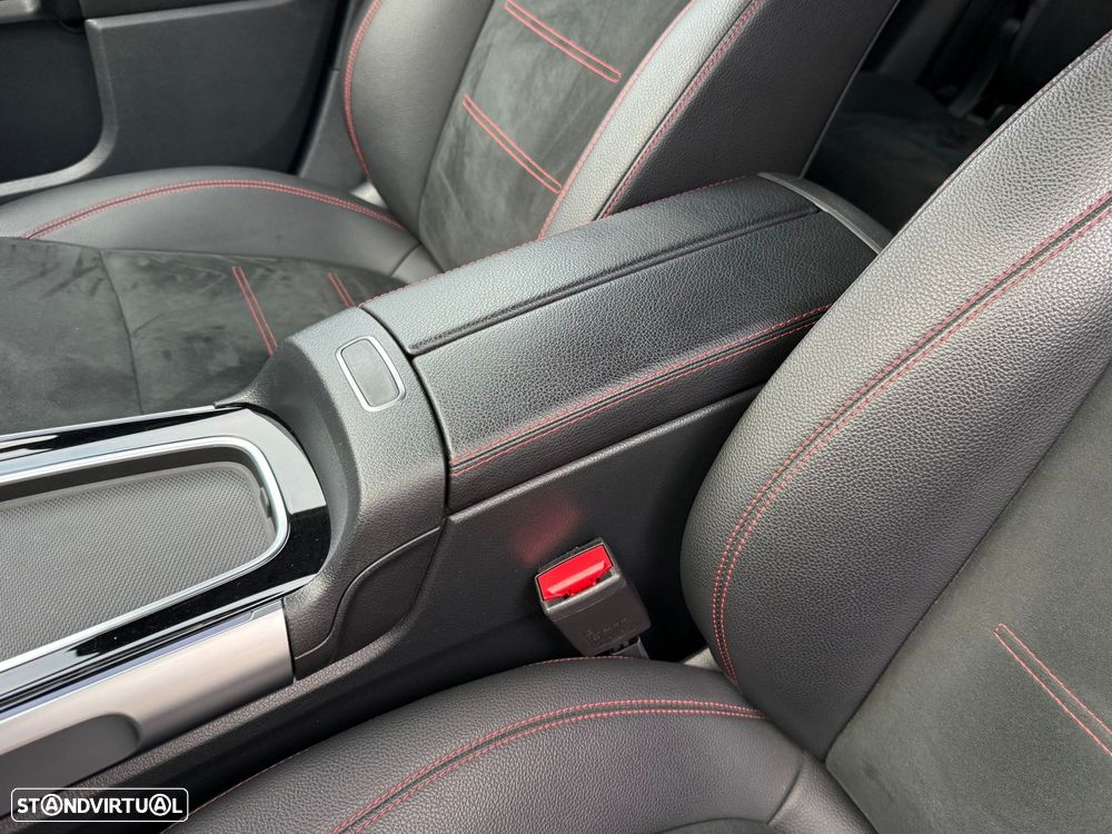 Mercedes-Benz GLB 180 d AMG Line - 22