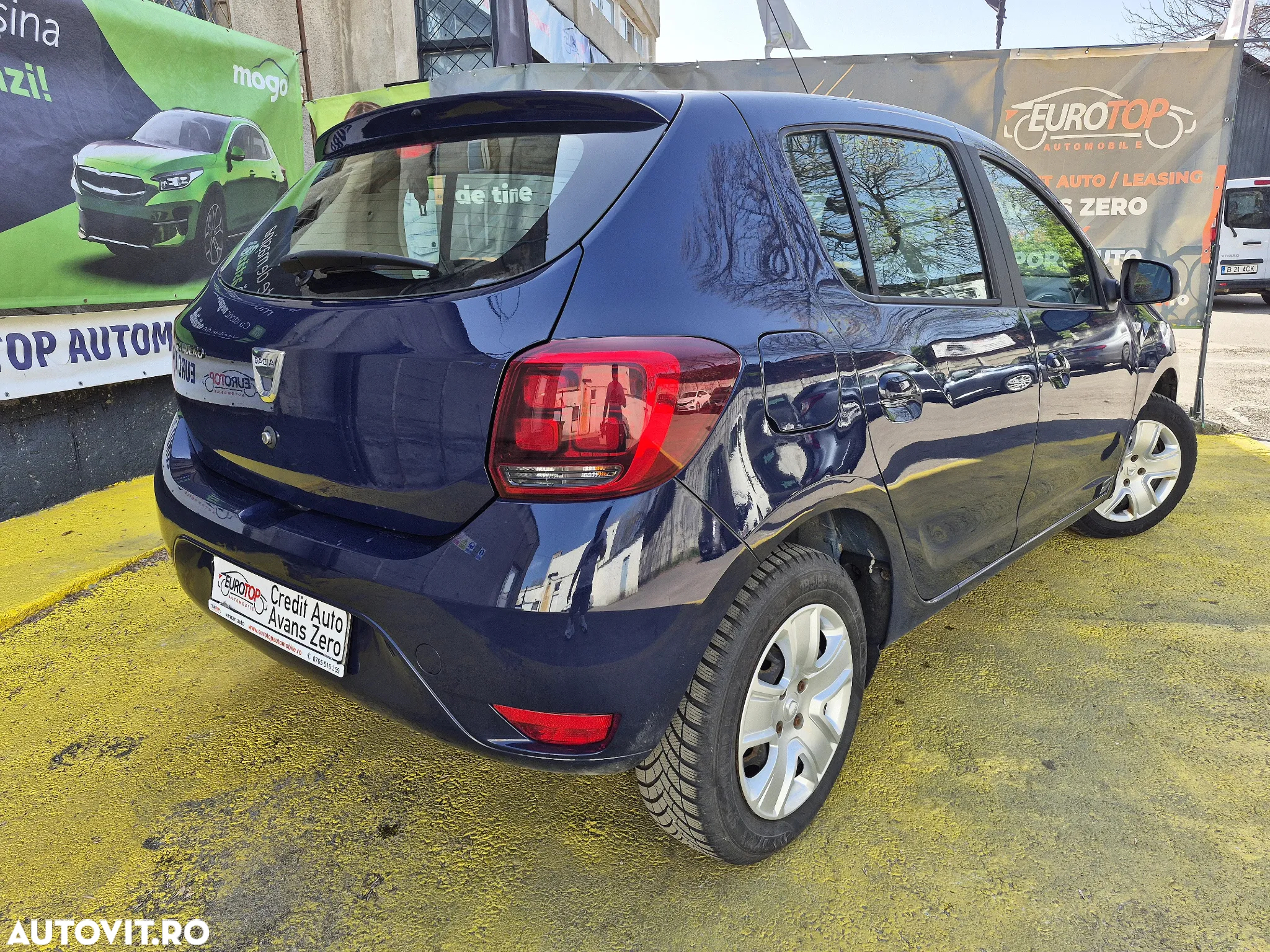 Dacia Sandero 0.9 90CP Laureate - 6