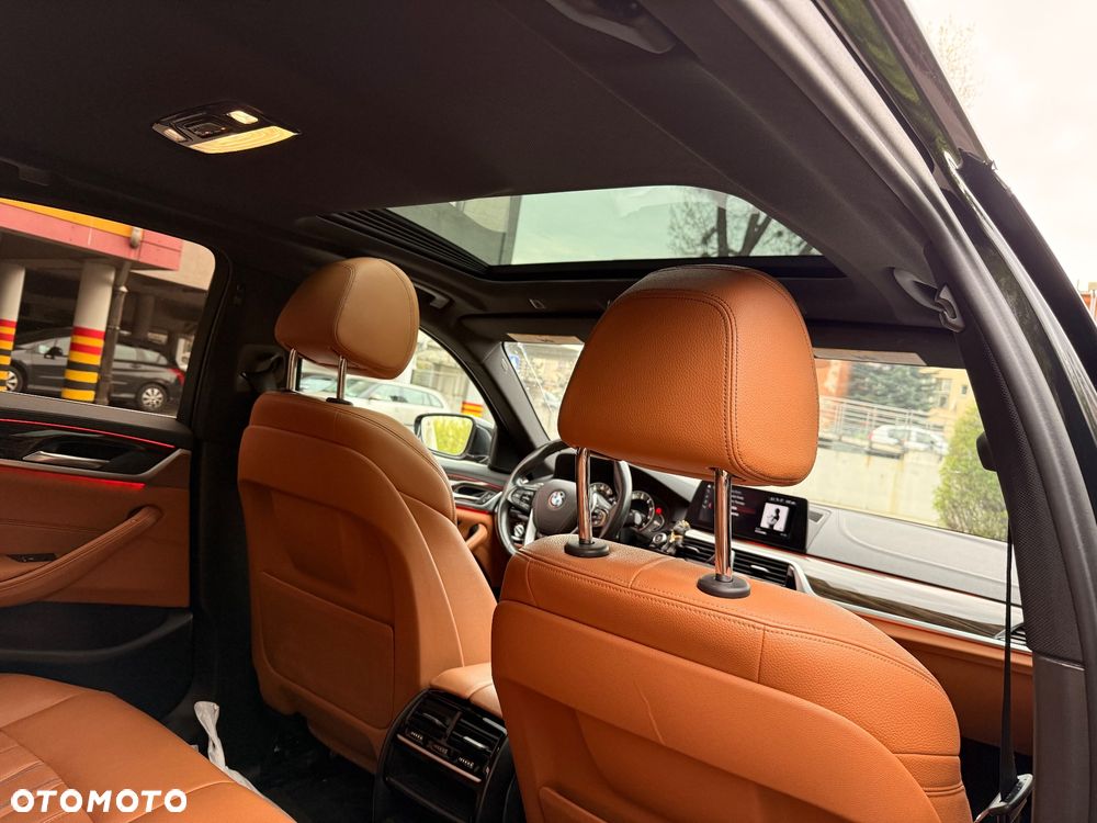BMW Seria 5 540i xDrive Sport Line - 8