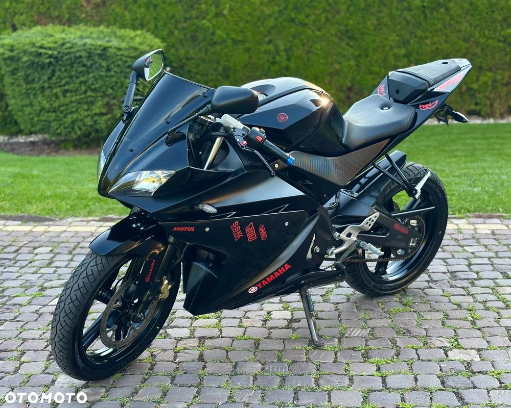 Yamaha YZF - 5