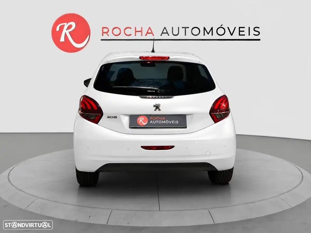 Peugeot 208 - 9