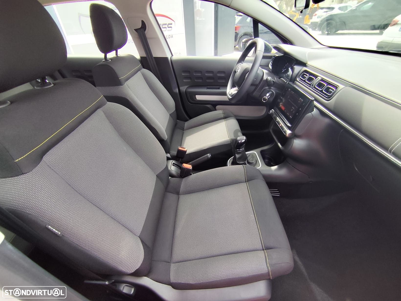 Citroën C3 1.2 PureTech C-Series - 14