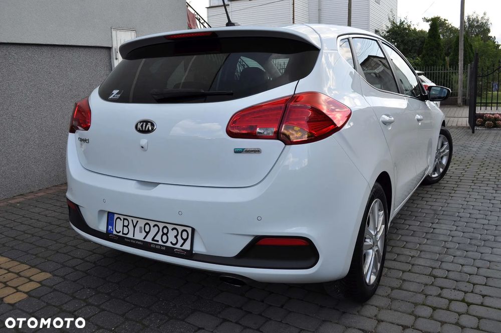Kia Ceed 1.4 CVVT Dream Team Edition - 8