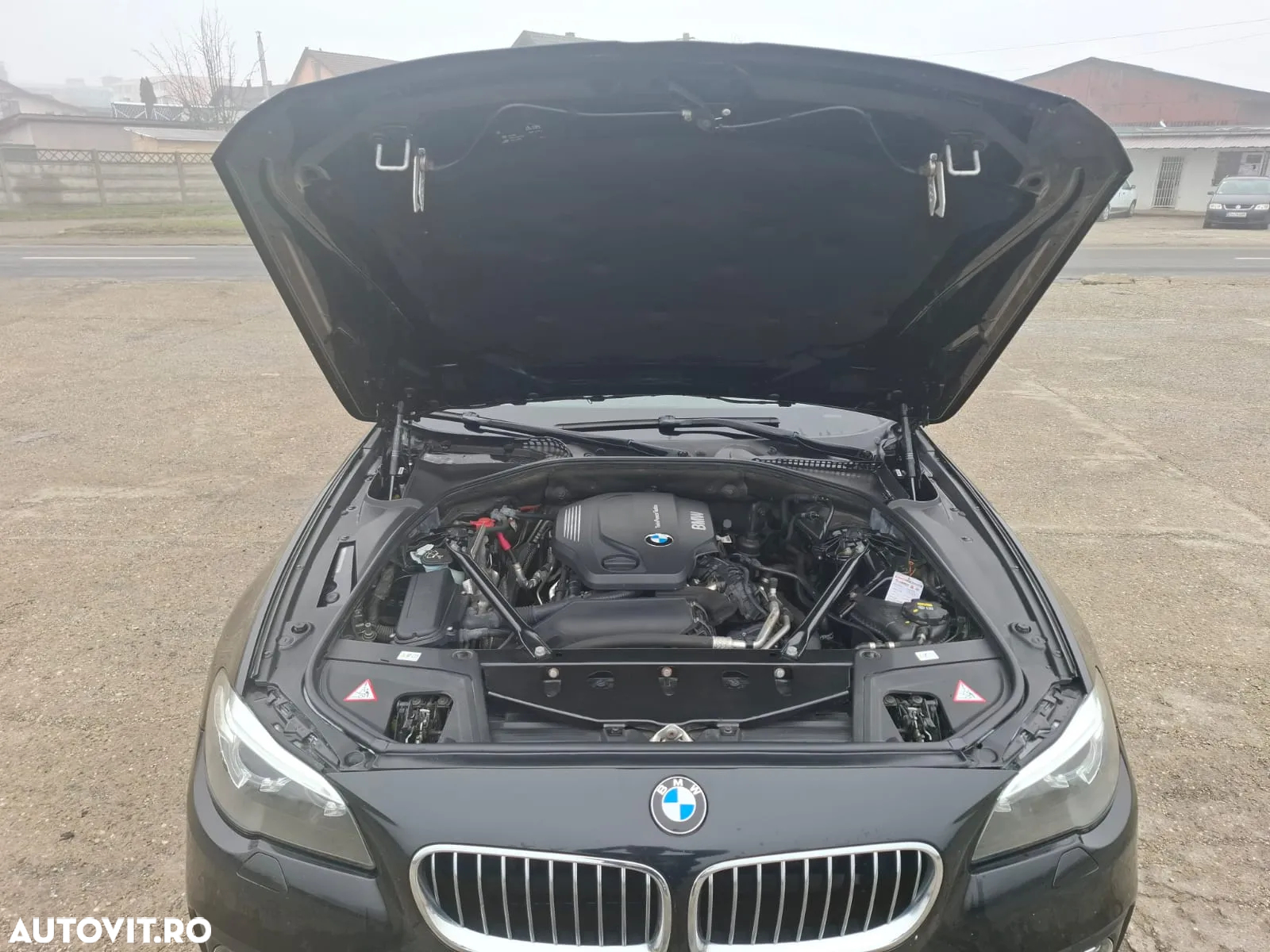 BMW Seria 5 520d Touring Aut. - 14