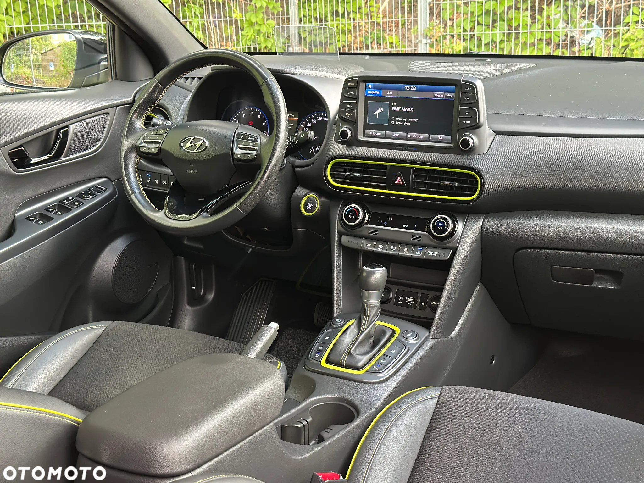 Hyundai Kona 1.6 T-GDI DCT 4WD Premium - 23