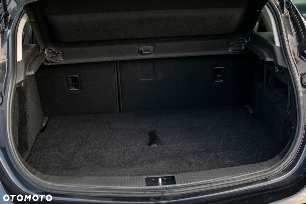 Opel Astra - 32
