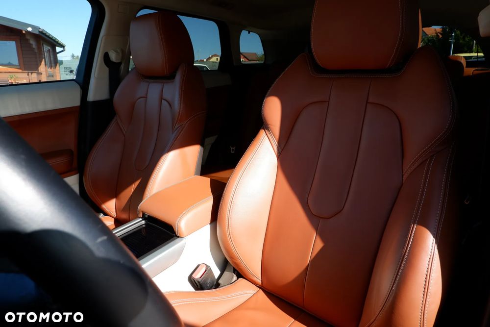 Land Rover Range Rover Evoque SD4 Prestige - 25