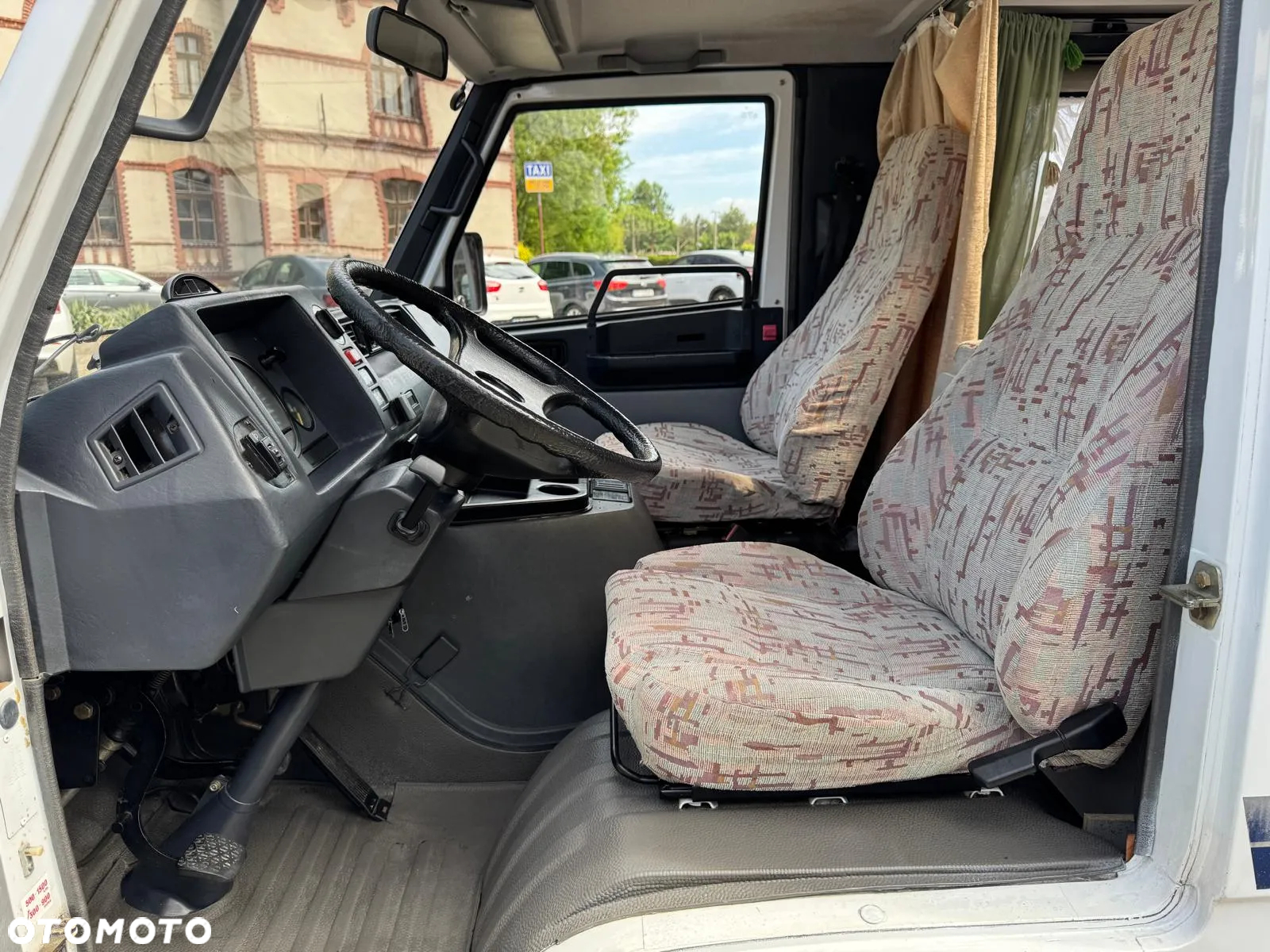 Mercedes-Benz MB 100 - 16
