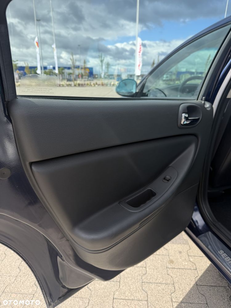 Chrysler Sebring 2.7 LX - 26