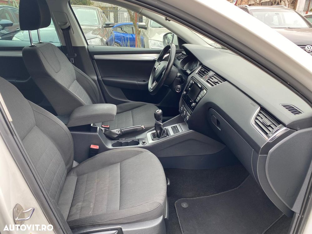 Skoda Octavia 1.6 TDI Style - 5