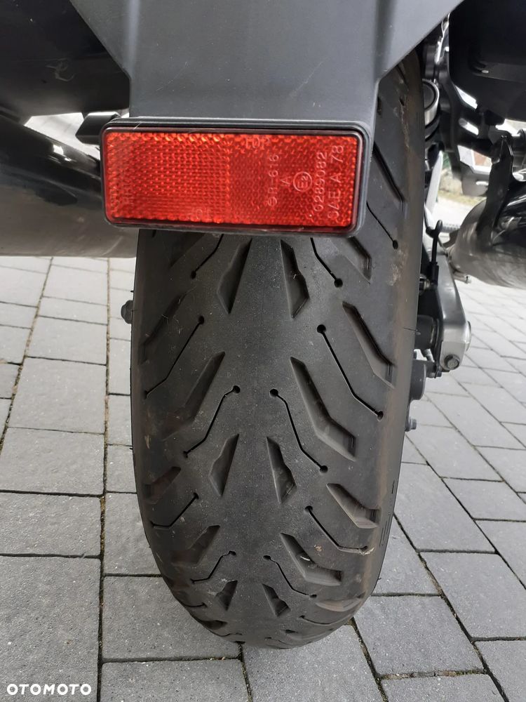 Yamaha FJR - 20