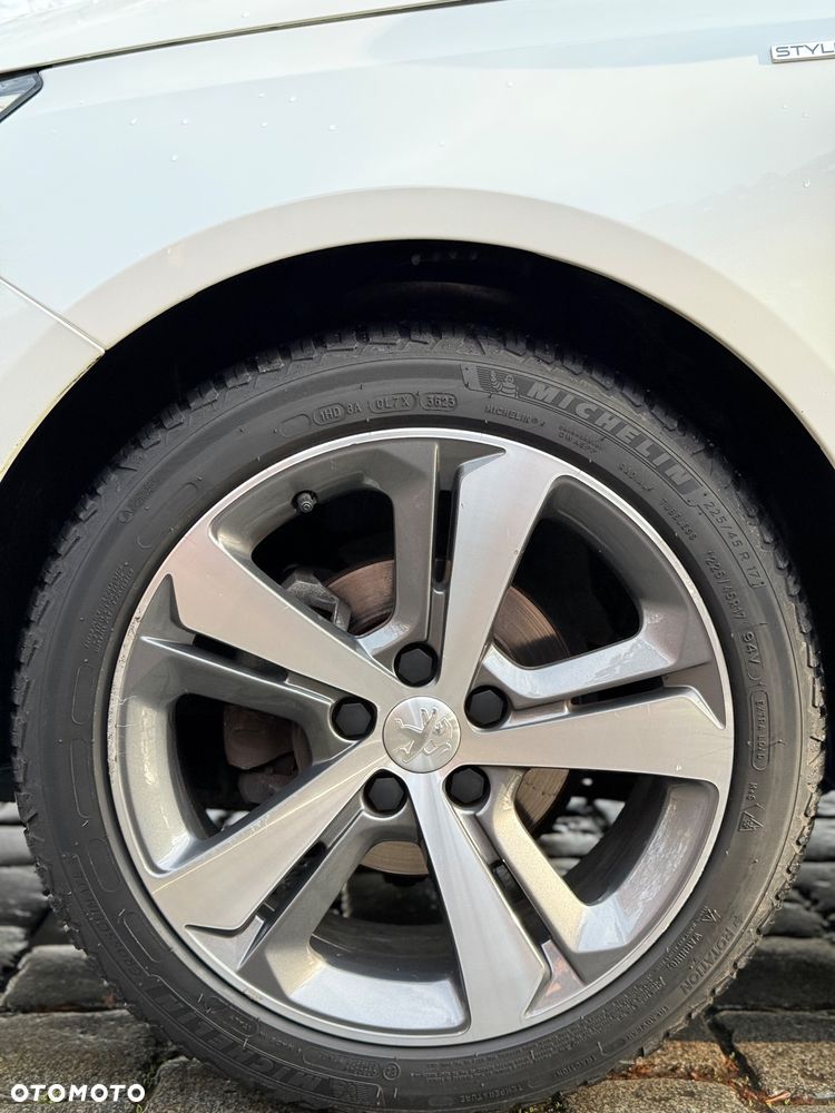 Peugeot 308 PureTech 110 Stop & Start Style - 9