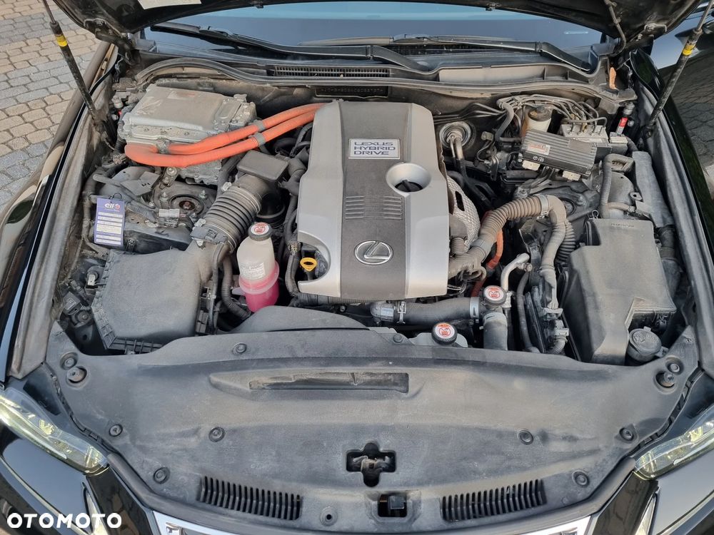 Lexus IS Business Edition - 24