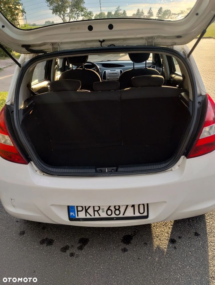 Hyundai i20 1.4 CRDi Comfort - 9