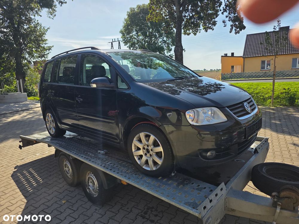 Volkswagen Touran 1.9 TDI DPF Trendline - 1