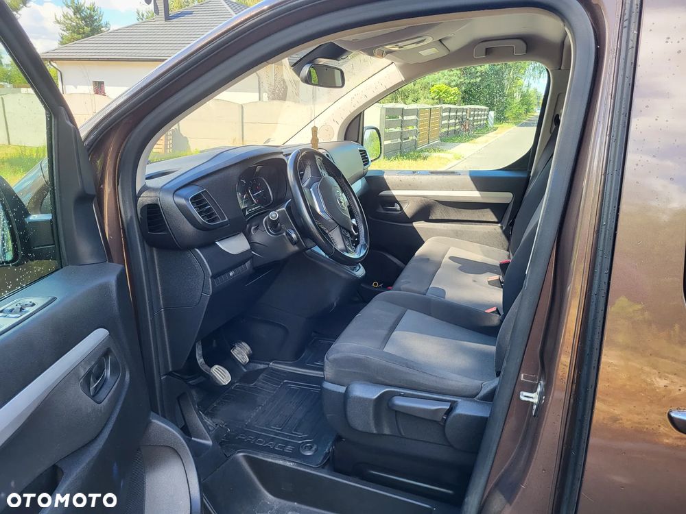 Toyota ProAce Kombi 2.0 D-4D Long 2,8t - 6