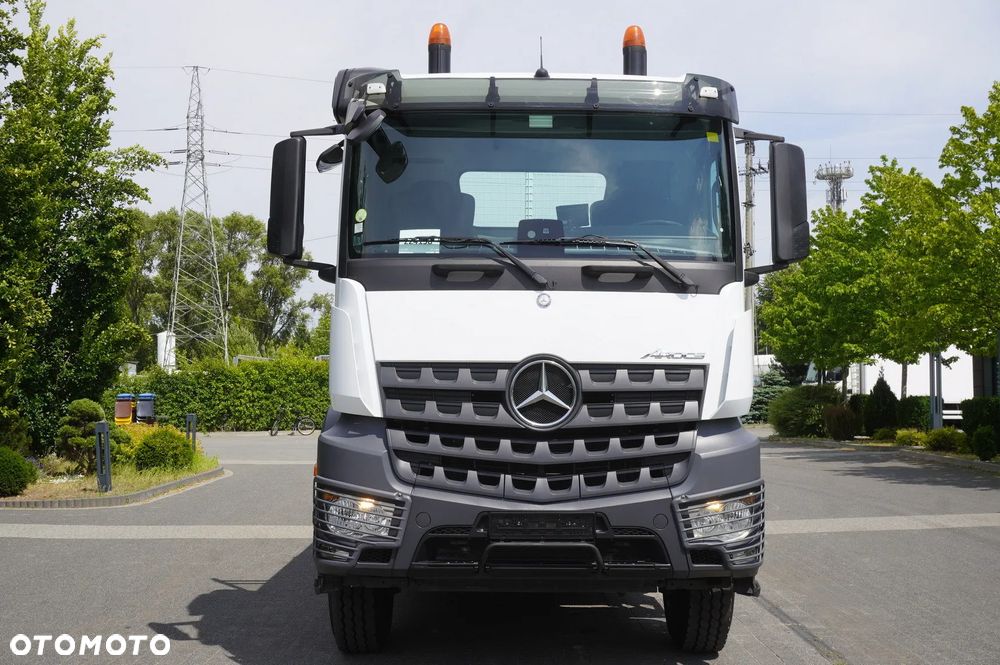 Mercedes-Benz Arocs 2633 burtowy / HDS FASSI F155A.0.23 / PILOT / 230 tys. km - 13