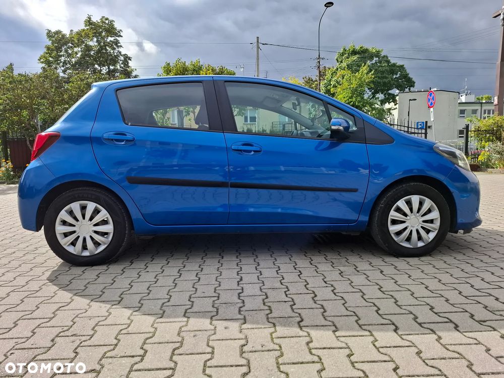 Toyota Yaris 1.0 Active - 2