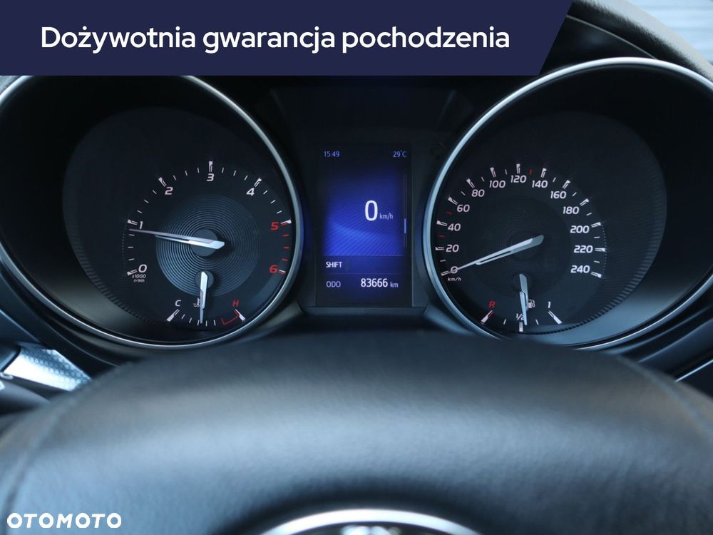 Toyota Avensis - 13