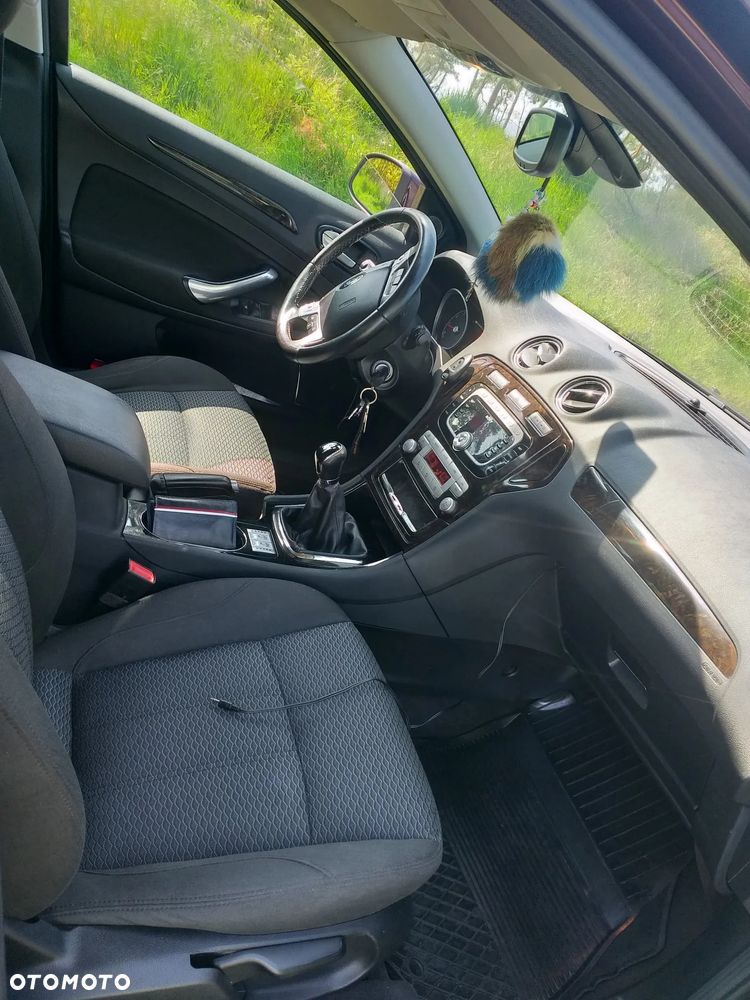 Ford Mondeo 2.0 Ghia - 5