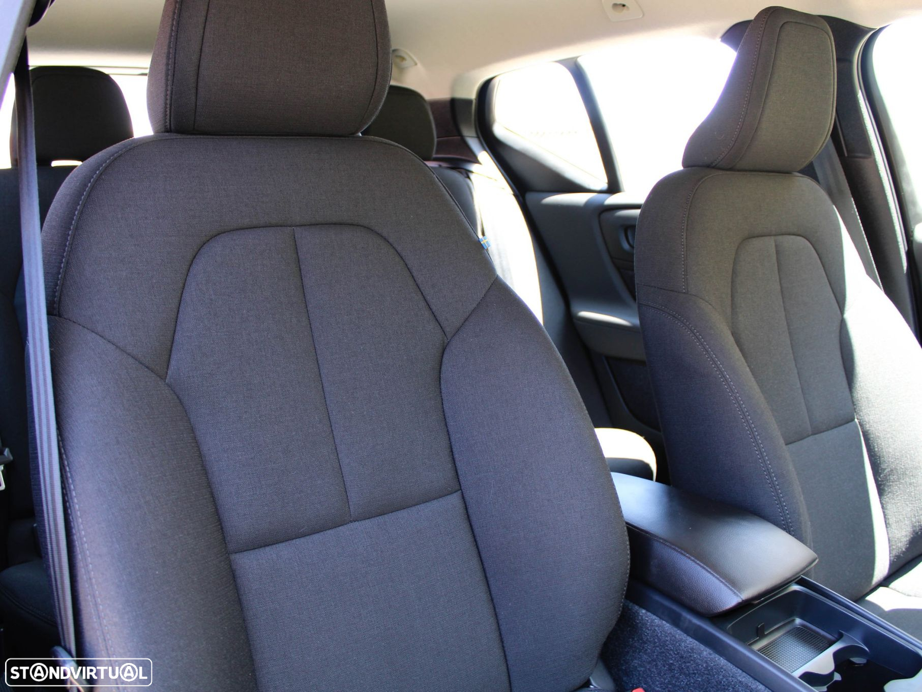 Volvo XC 40 1.5 T2 Momentum Core - 59