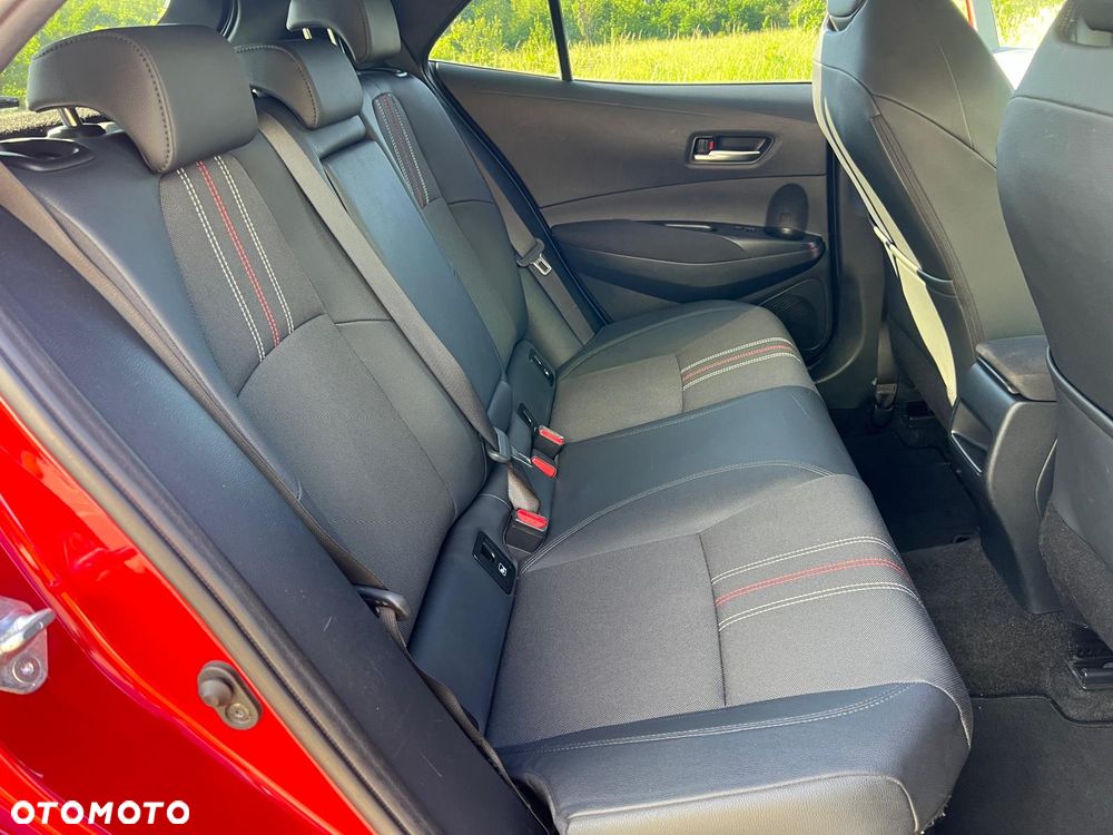 Toyota Corolla 1.8 Hybrid GR Sport - 22