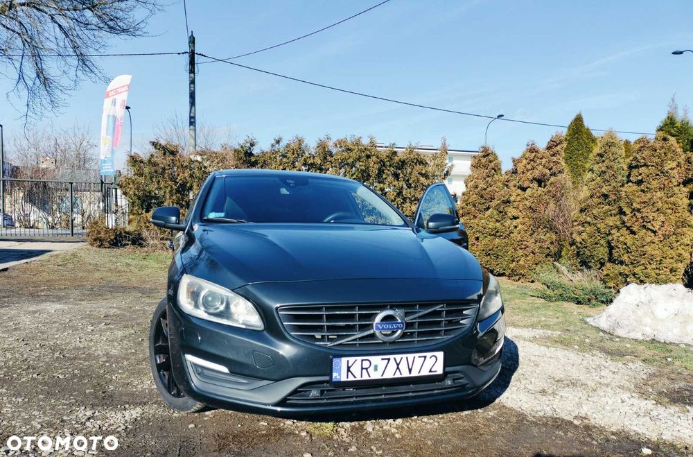 Volvo V60 - 2