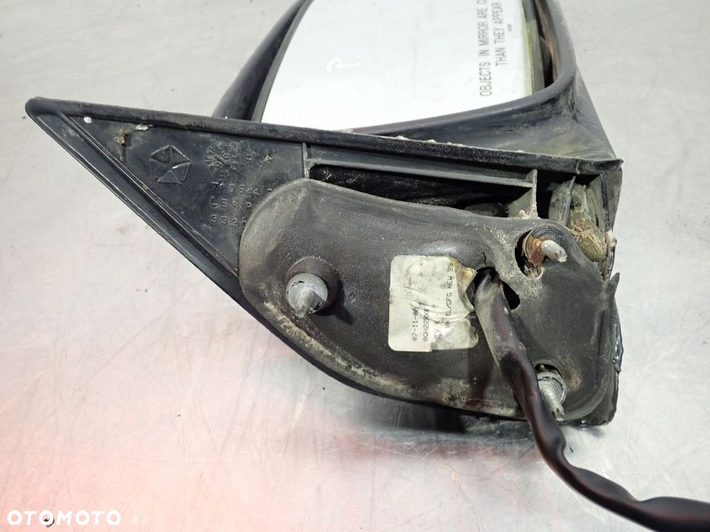 LUSTERKO PRAWE ELEKTRYCZNE JEEP GRAND CHEROKEE I - 6