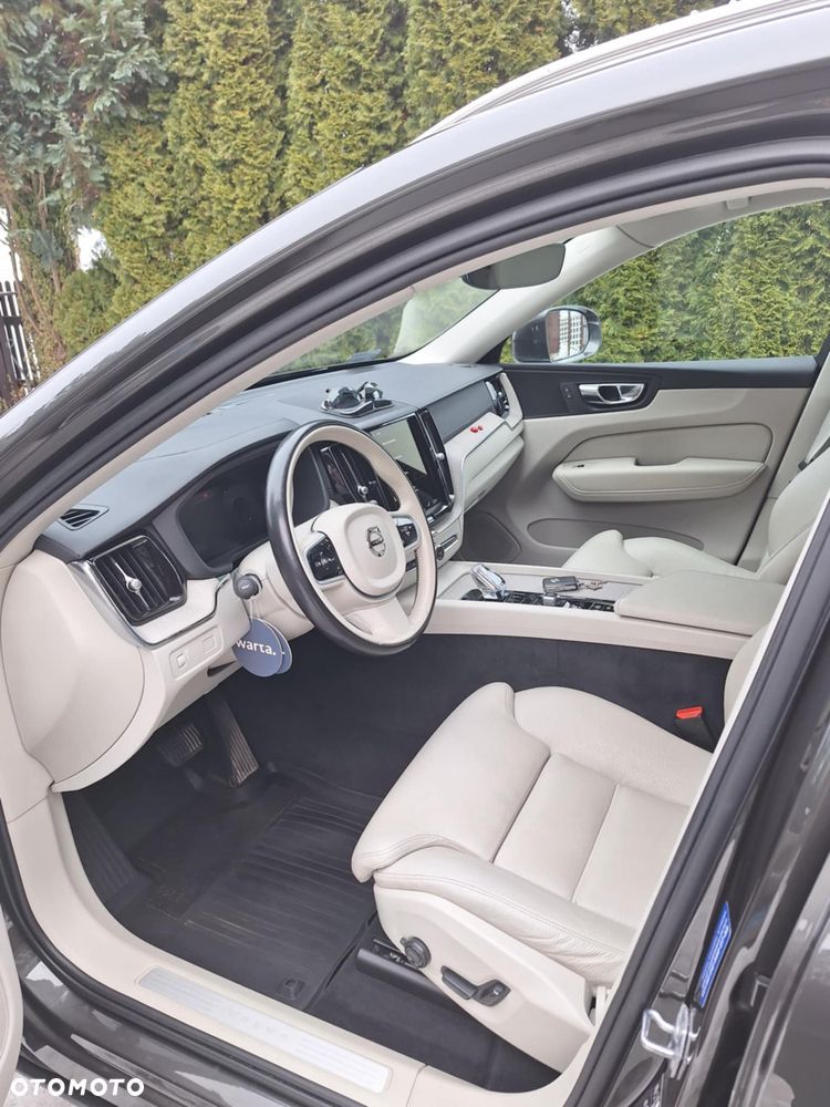 Volvo XC 60 D4 Inscription - 8