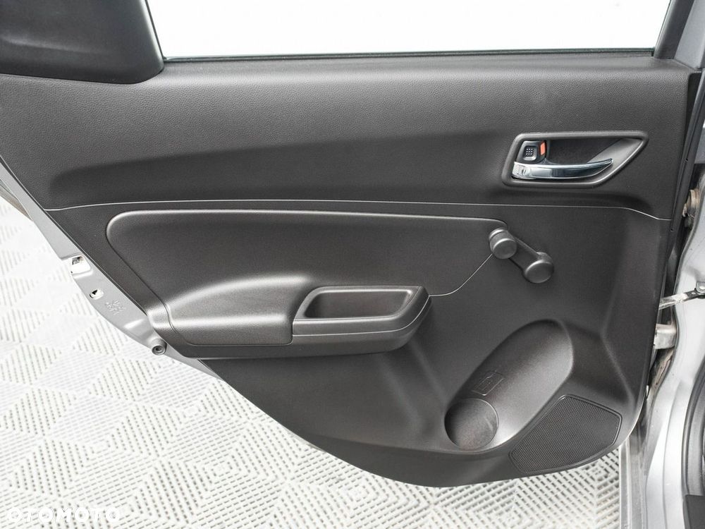 Suzuki Swift - 17