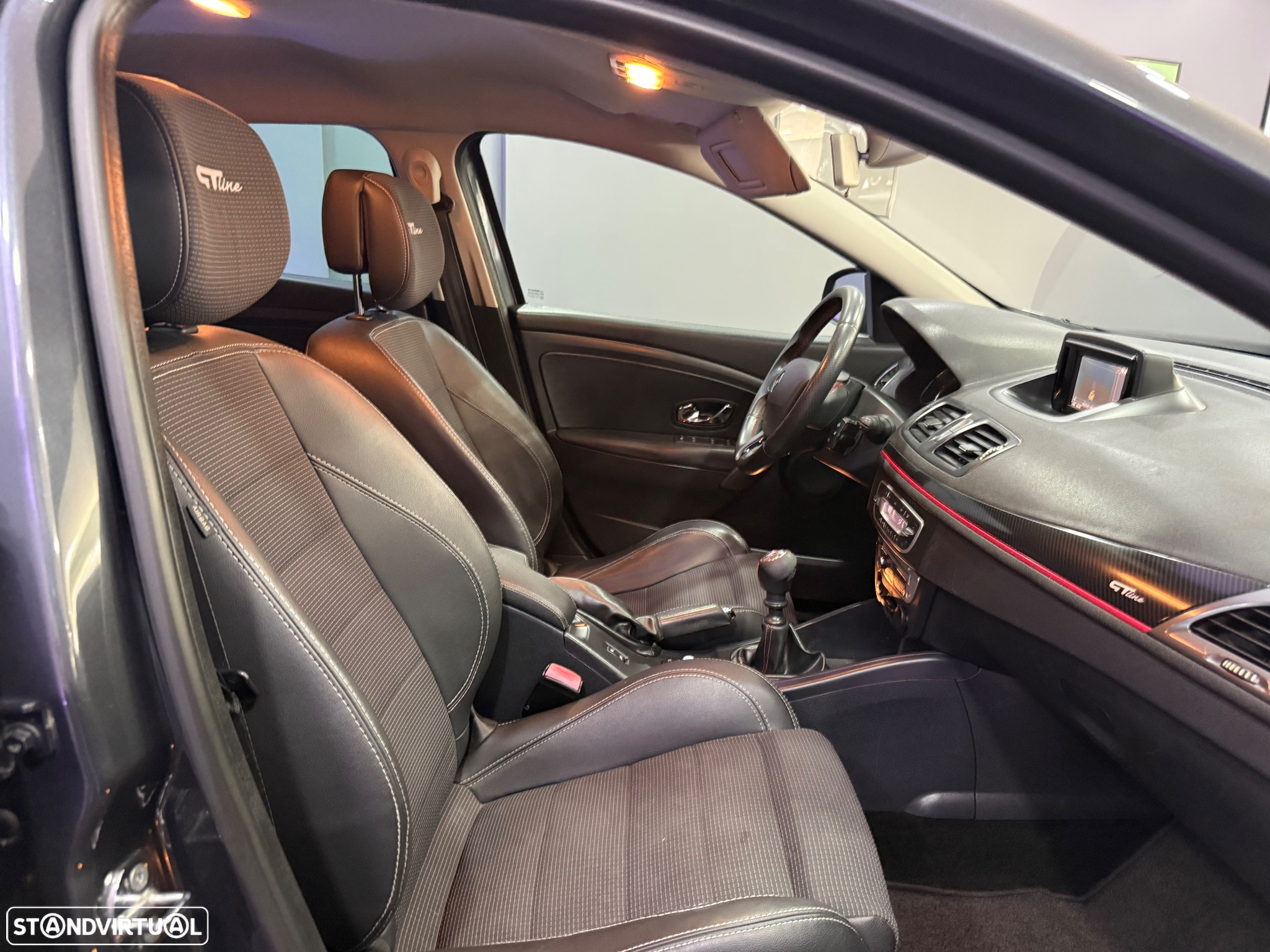 Renault Mégane Sport Tourer 1.5 dCi GT Line SS - 16