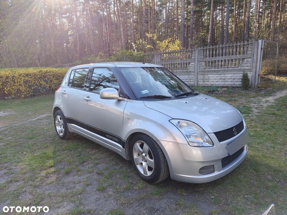 Suzuki Swift - 11