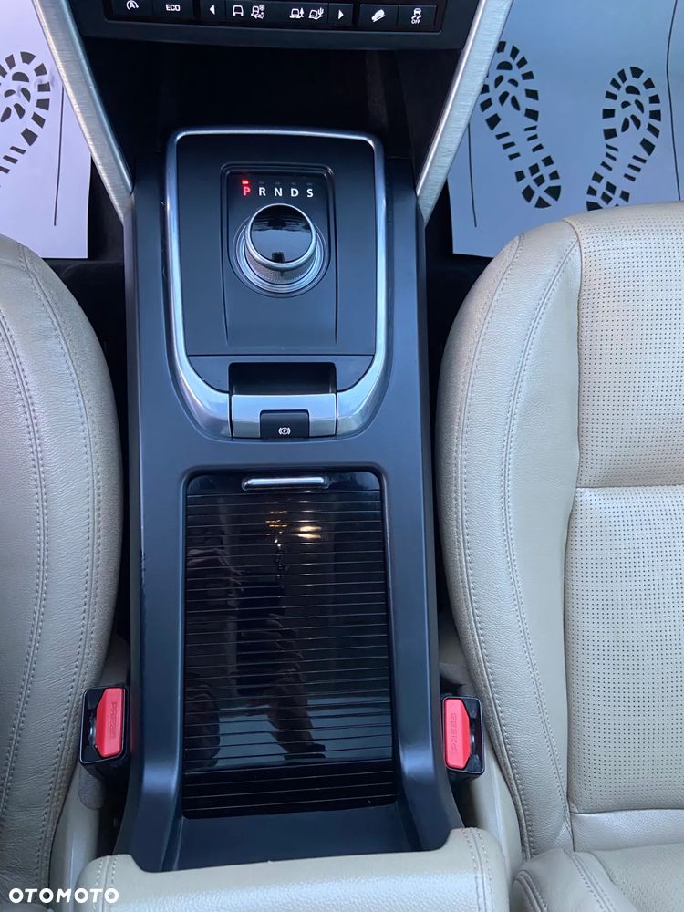 Land Rover Discovery Sport - 23