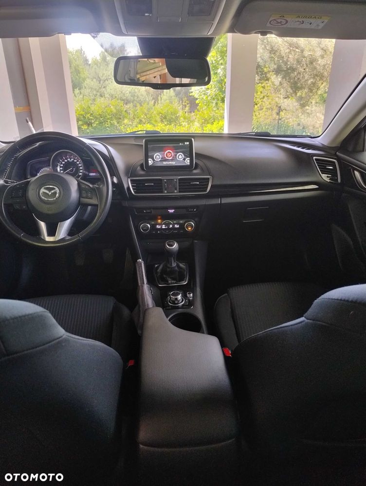 Mazda 3 - 5