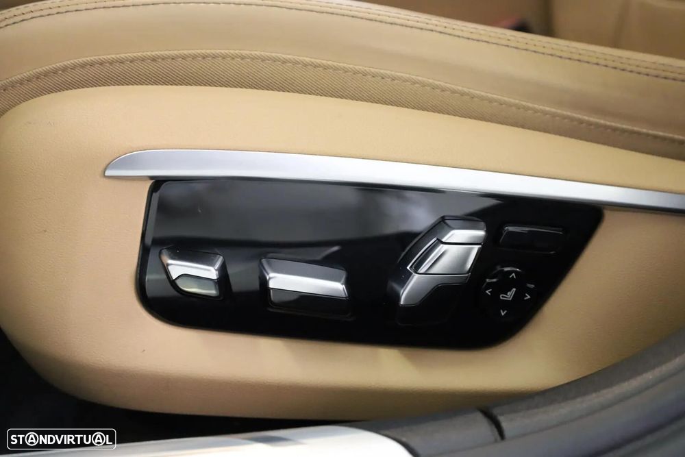 BMW 740 d xDrive Auto - 27