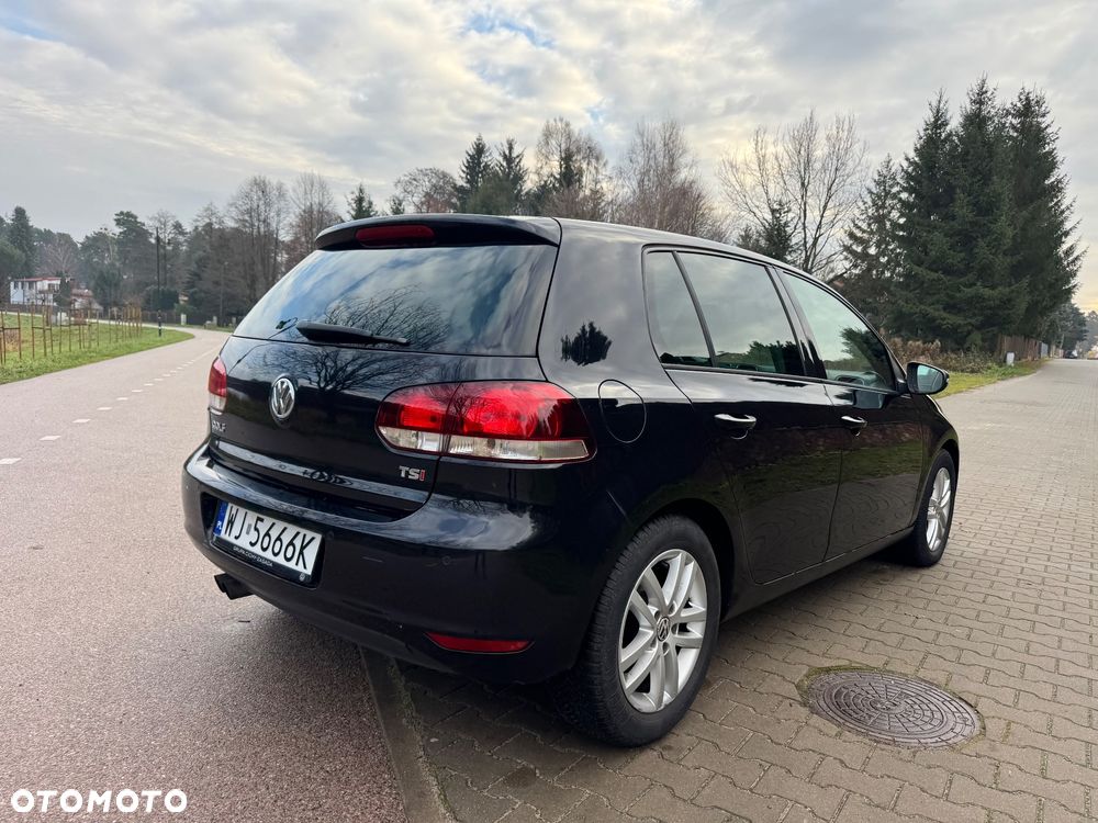 Volkswagen Golf 1.4 TSI Highline DSG - 26
