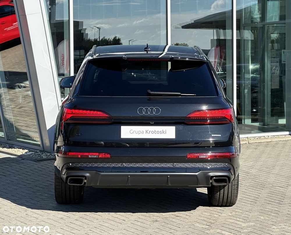 Audi Q7 - 7