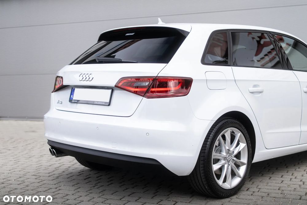 Audi A3 Sportback 1.4 TFSI Ambition - 25