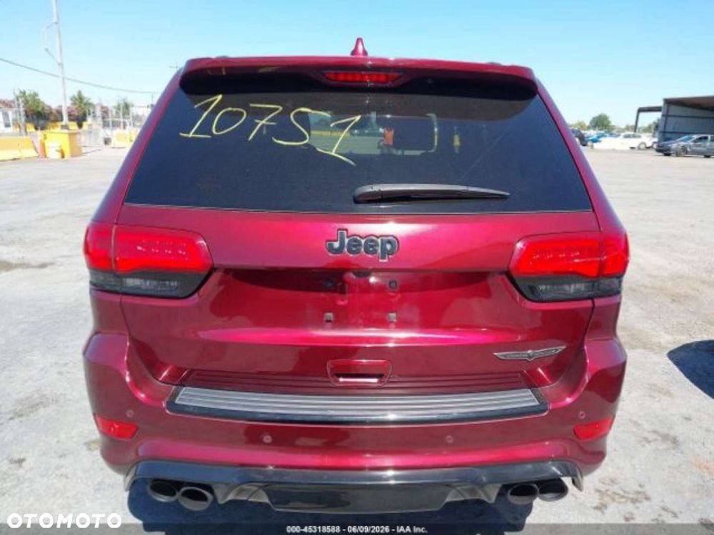 Jeep Grand Cherokee - 8