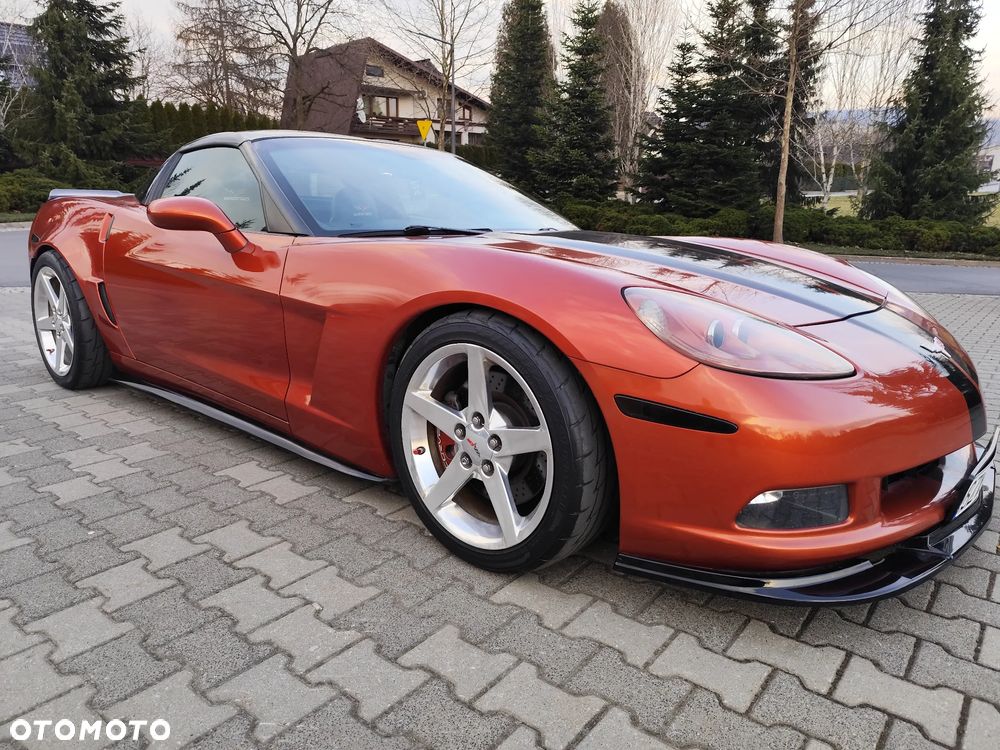 Chevrolet Corvette - 1
